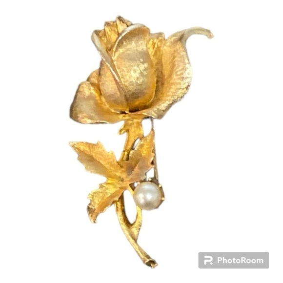 Vintage 2 Inch GoldTone Rose With Pearl Brooches pin